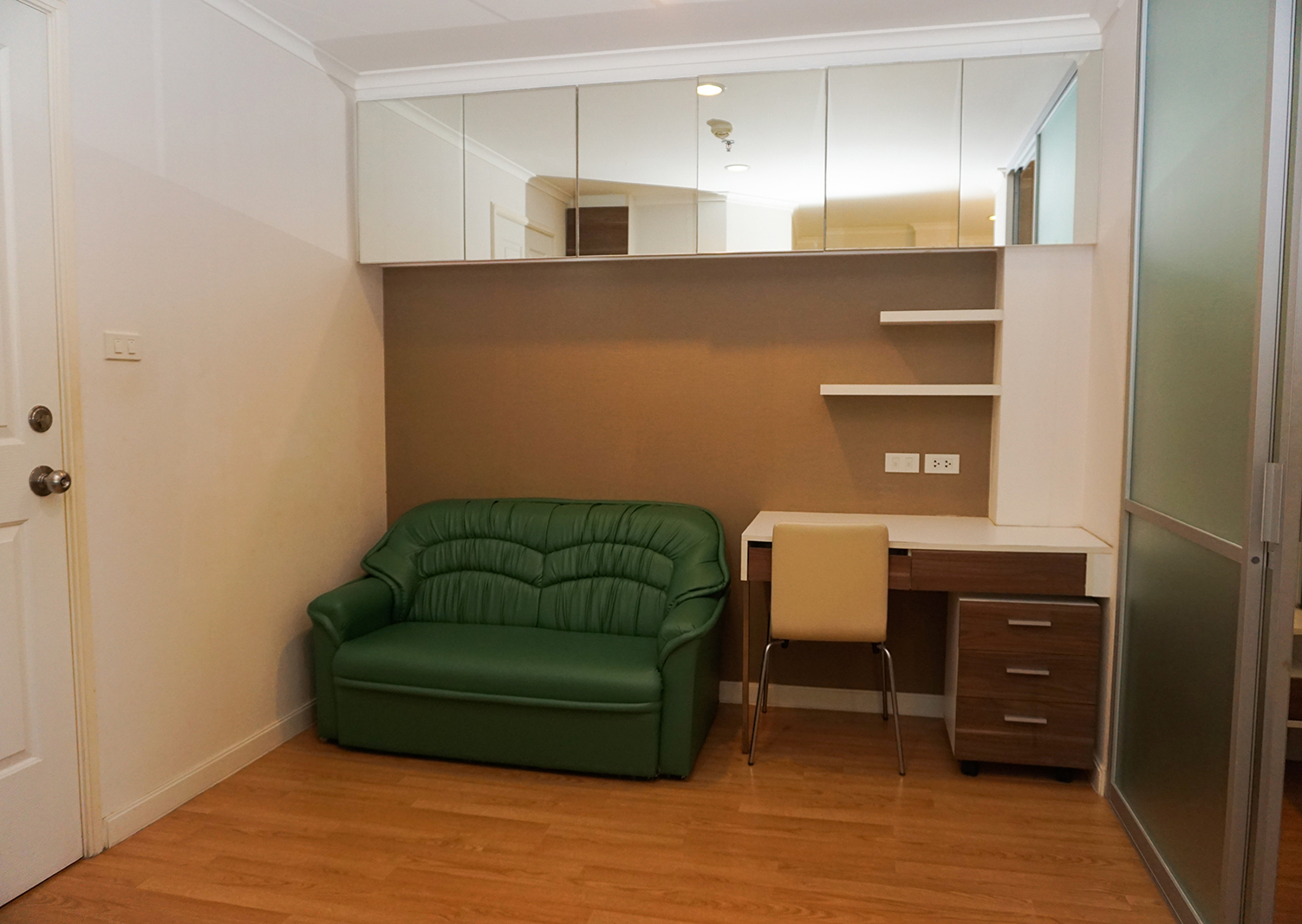 31201-ขายคอนโด ลุมพินี พาร์ค ปิ่นเกล้า เฟอร์ครบ พร้อมอยู่