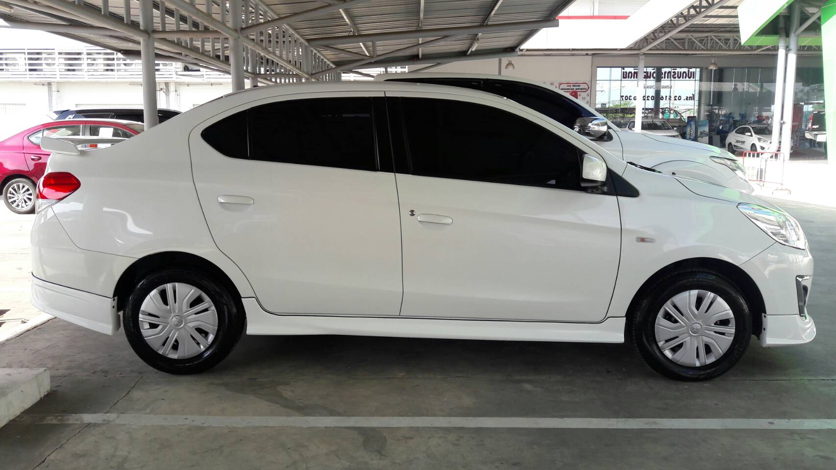 ชุดแต่งรถ สเกิร์ต-สปอยเลอร์ Attrage ทรง SR-Limited