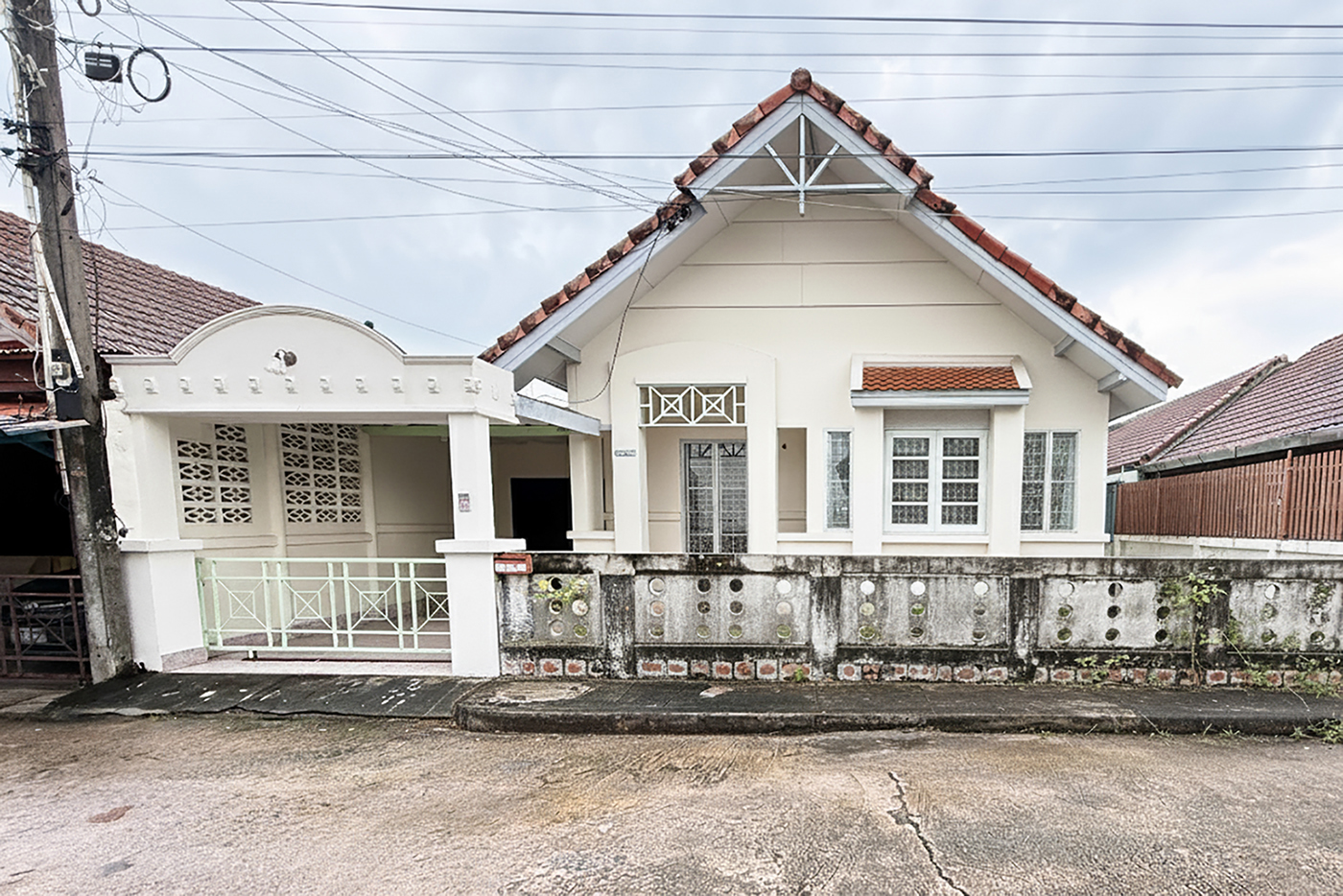 86371 ขายบ้านเดี่ยว หมู่บ้านแฟมิลี่ปาร์ค ชลบุรี (Family Park)พร้อมเข้าอยู่