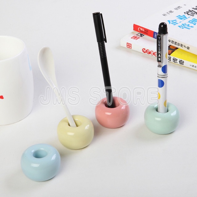 ที่เก็บแปรงสีฟัน ที่ใส่แปรงสีฟัน ที่เสียบแปรงสีฟัน สีลายสีให้เลือก พร้อมส่ง