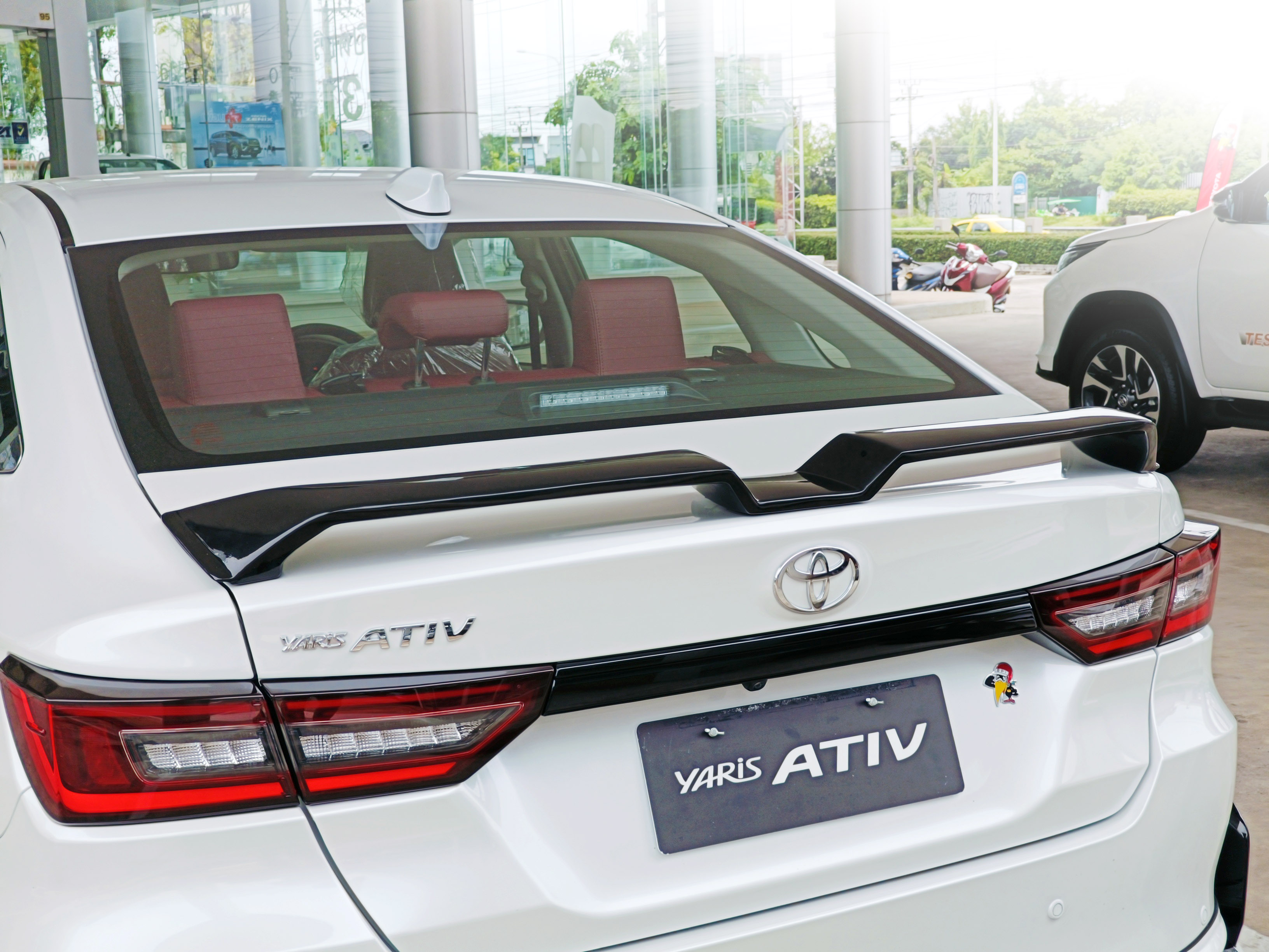 ชุดแต่งรถ-สเกิร์ต-สปอยเลอร์ Toyota New Yaris Ativ 2022 2023 2024