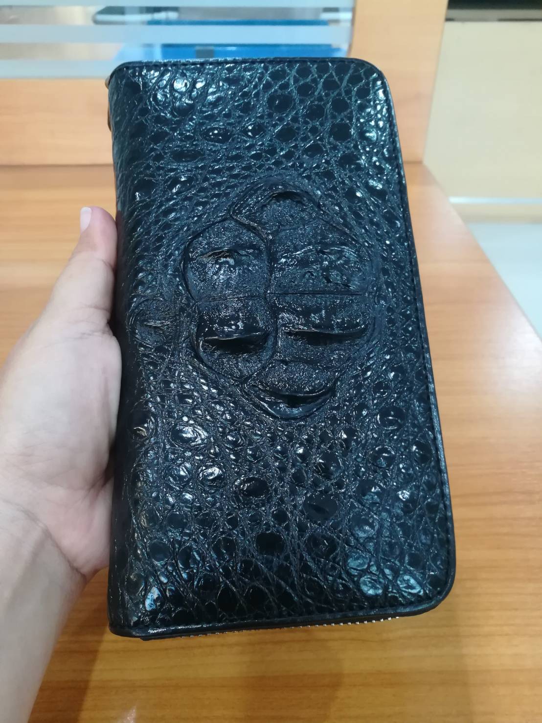 กระเป๋าหนังจระเข้แท้แบบซิปเดี่ยว(หนังกระดูกหัว)