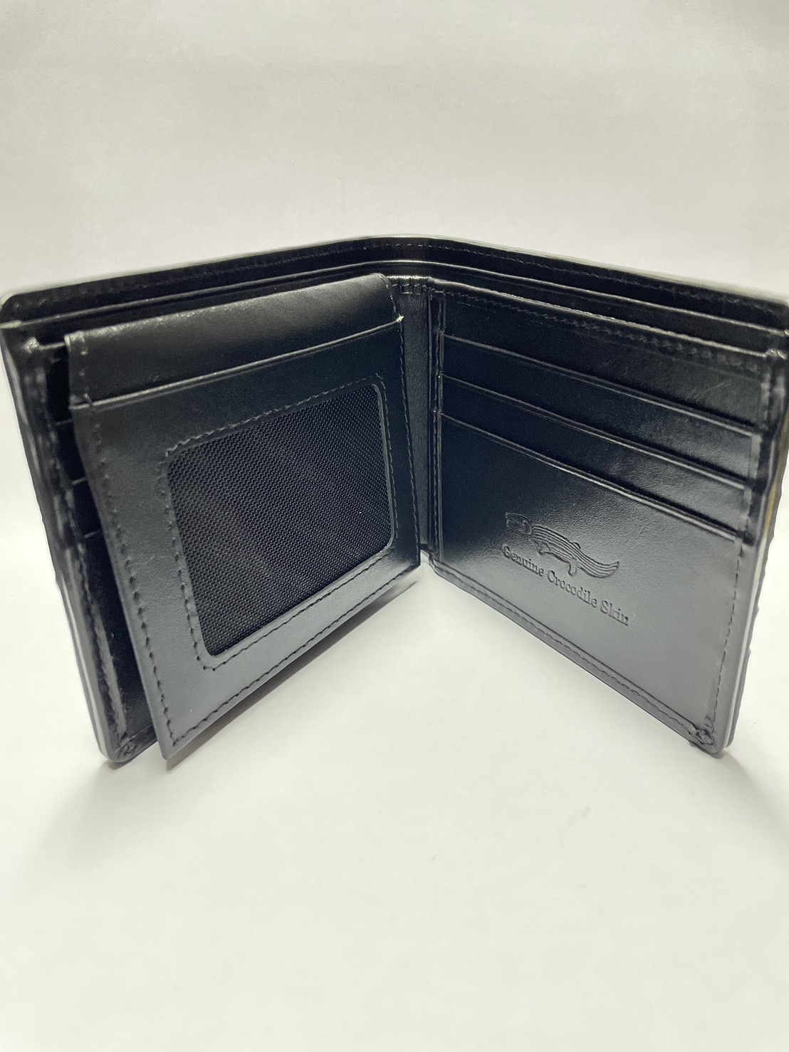 กระเป๋าหนังจระเข้แท้ (กระดูกหาง)