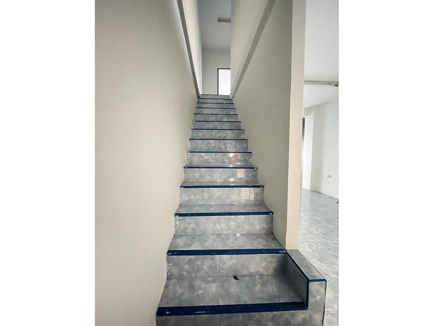 76993-ขายทาวน์เฮ้าส์ อีสแลนด์ แอนด์ เฮ้าส์ ดอนหัวฬ่อ ชลบุรี