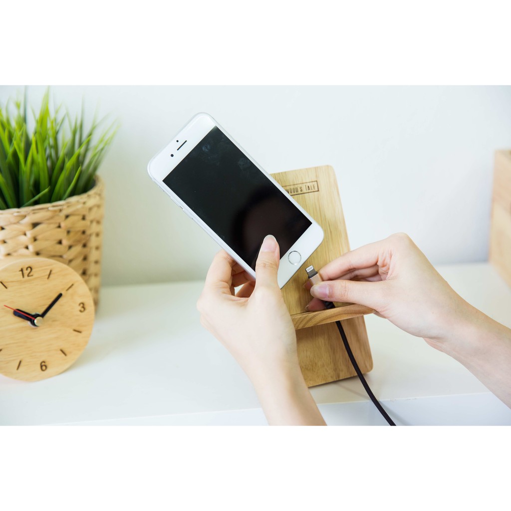 The Wood's Tale ที่วางโทรศัพท์มือถือ PHONE STAND จากไม้ธรรมชาติ มี 2 สี ที่วางมือถือ ที่ตั้งมือถือ ที่ตั้งโทรศัพท์ไม้