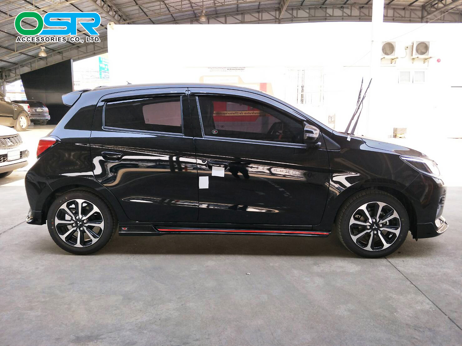 ชุดแต่งรถ สเกิร์ต-สปอยเลอร์ New Mitsubishi Mirage 2020 ทรง SR-Limited By OSR