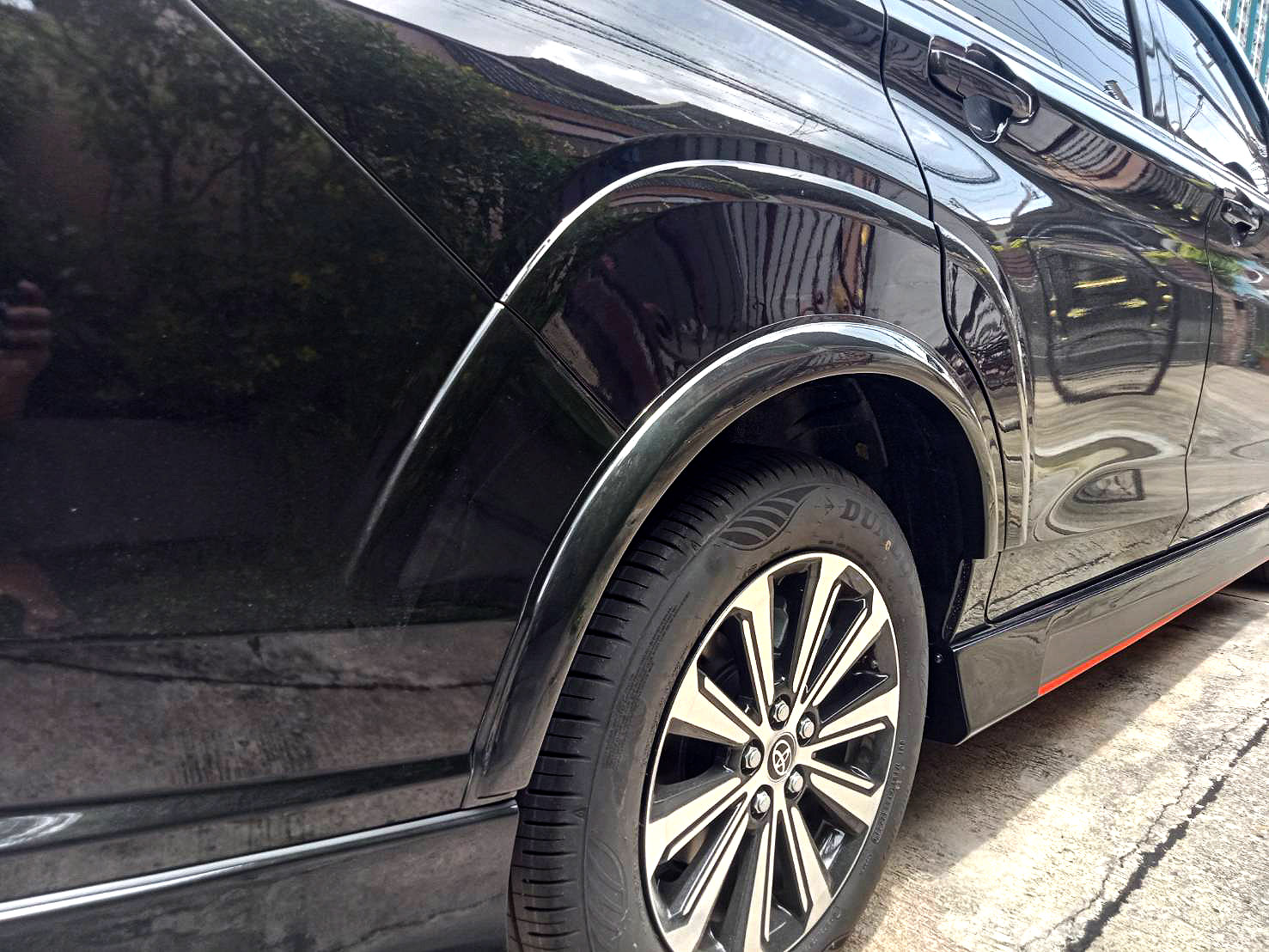 ชุดแต่งรถ-สเกิร์ต-สปอยเลอร์ Toyota Veloz 2022 ทรง SR-Limited