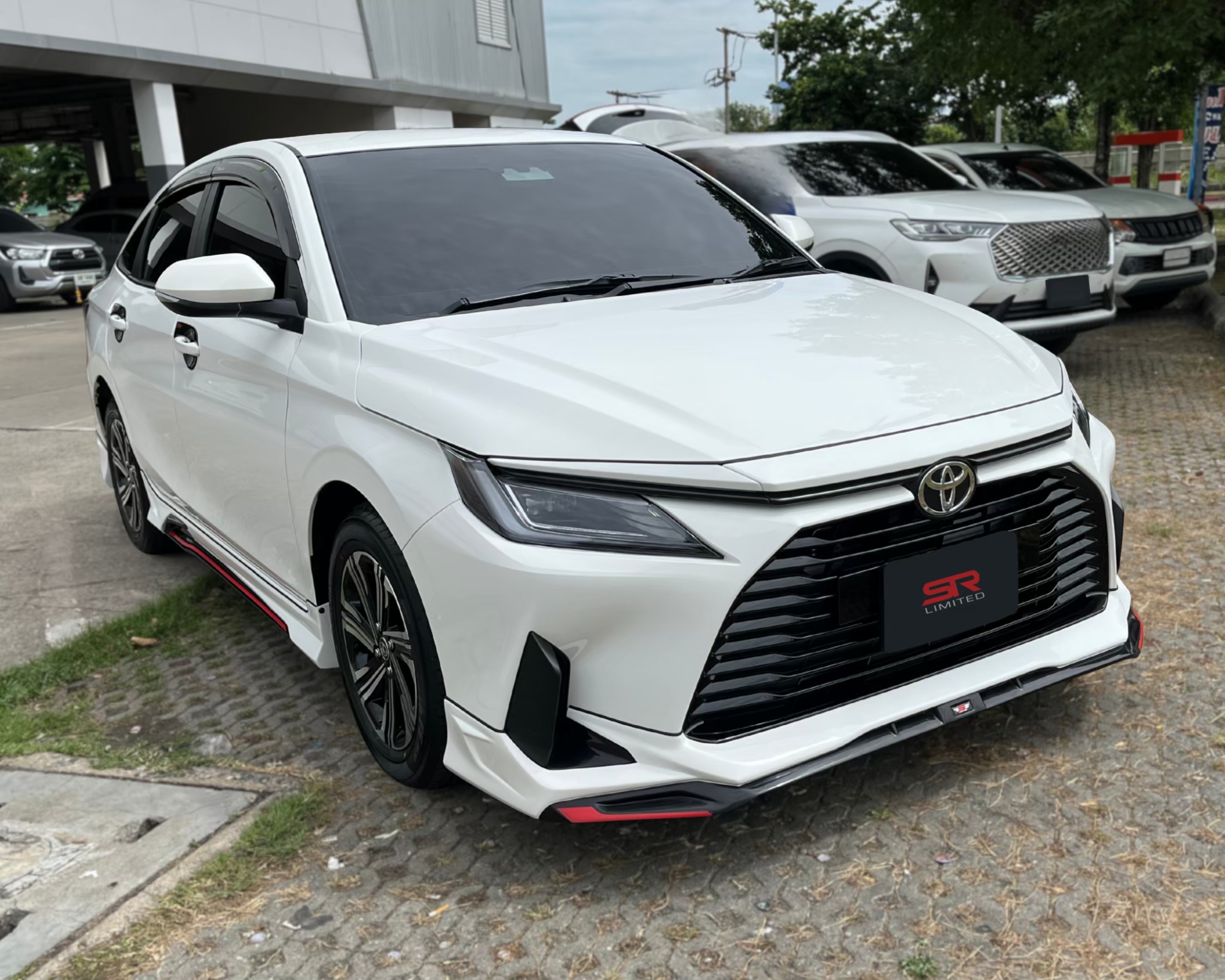 ชุดแต่งรถ-สเกิร์ต-สปอยเลอร์ Toyota New Yaris Ativ 2022 2023 2024