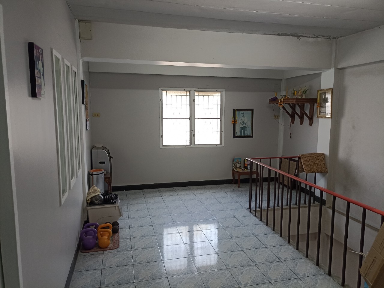 76914-ขายอาคารพาณิชย์ 2 คูหา ถนนเลี่ยงเมืองชลบุรี หนองรี ชลบุรี