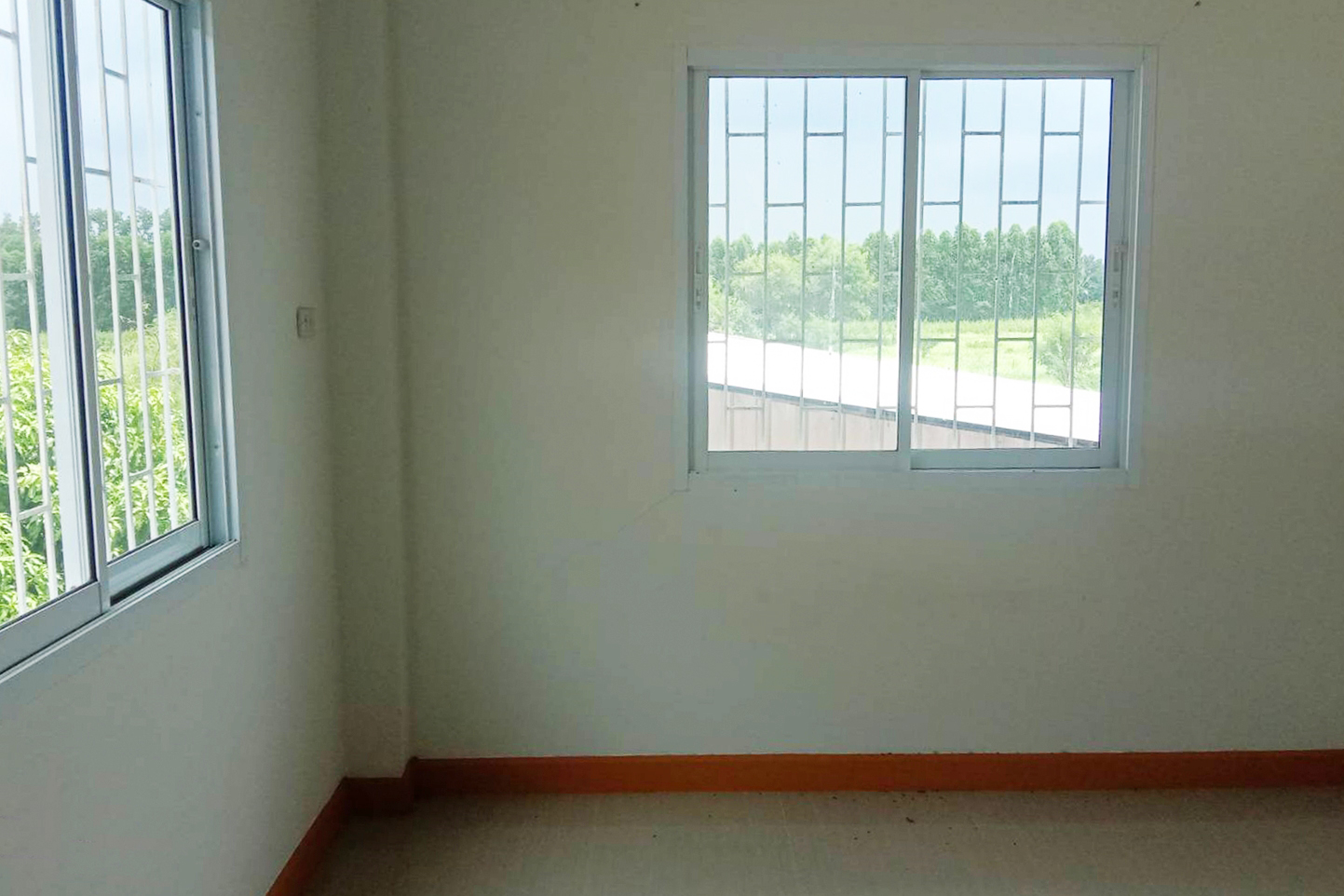 73619-ขายทาวน์เฮ้าส์ หมู่บ้านฟ้าใสวิลล์ อมตะนคร พานทอง ชลบุรี