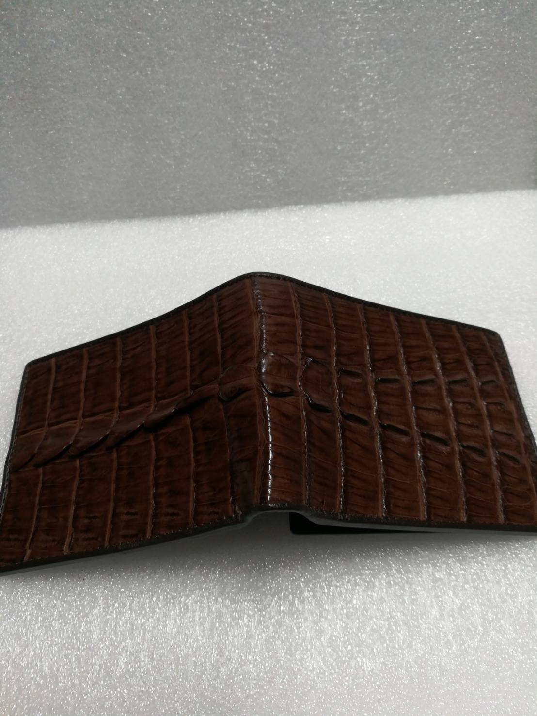 กระเป๋าหนังจระเข้แท้(กระดูกหาง)