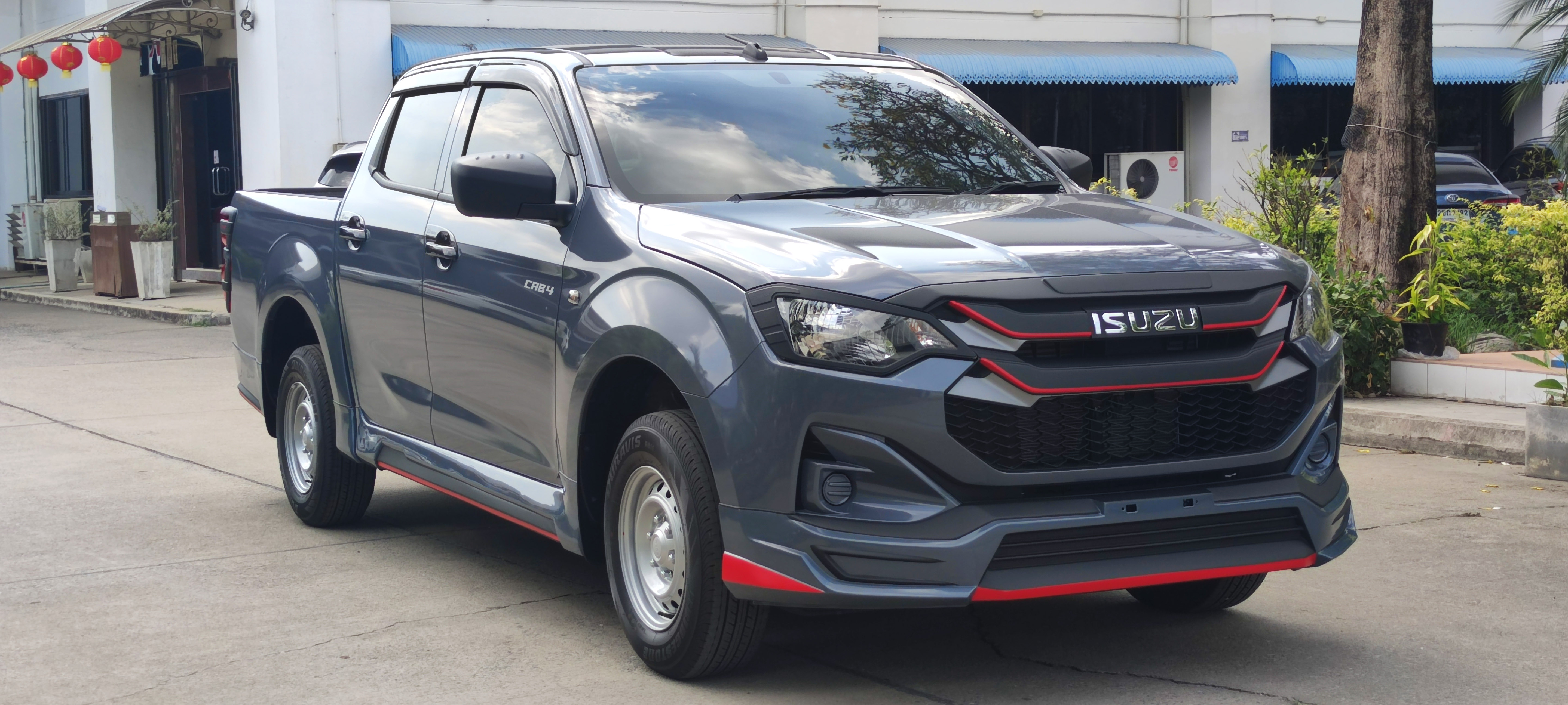 ชุดแต่งรถ All New Isuzu D-Max 2022 2023 2024 Cab4 ทรง SR-Limited