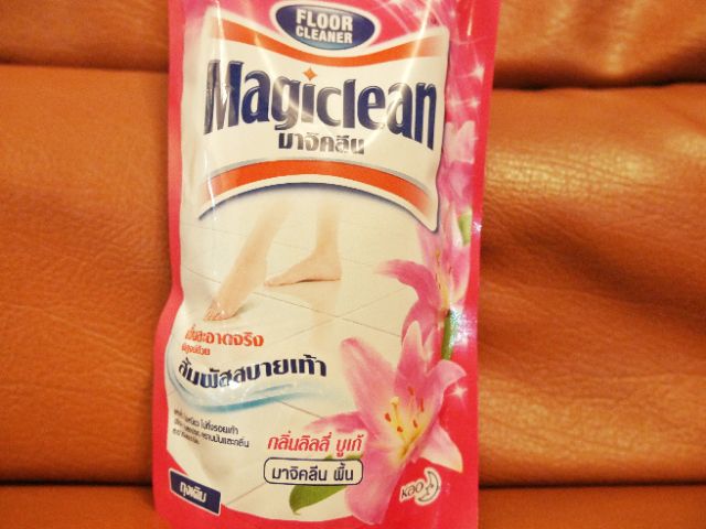 Magiclean มาจิคลีน น้ำยาถูพื้น แบบถุงเติม 400มล.