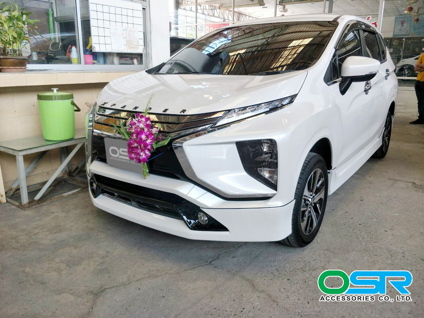 ชุดแต่งรถ-สเกิร์ต-อุปกรณ์แต่งรถ Mitsubishi Xpander ทรง OEM By OSR