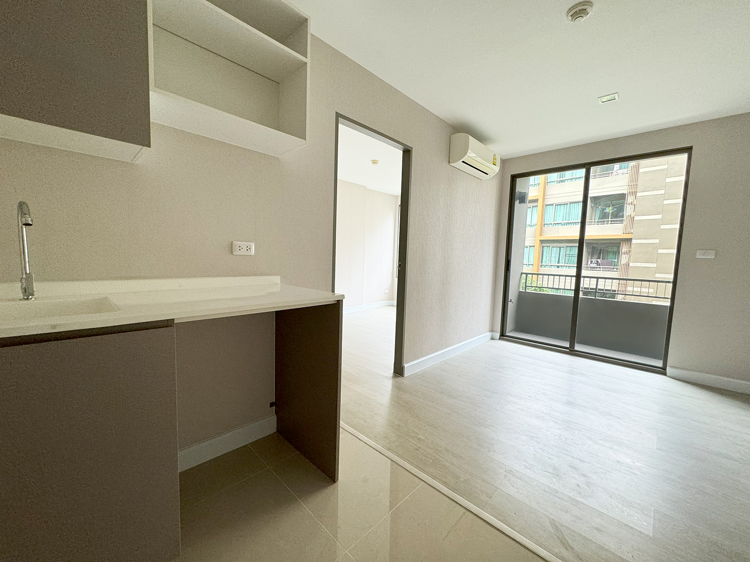 72252-ขายคอนโด Metro Luxe Ratchada ห้องใหม่ วิวสวย พร้อมอยู่ กรุงเทพ