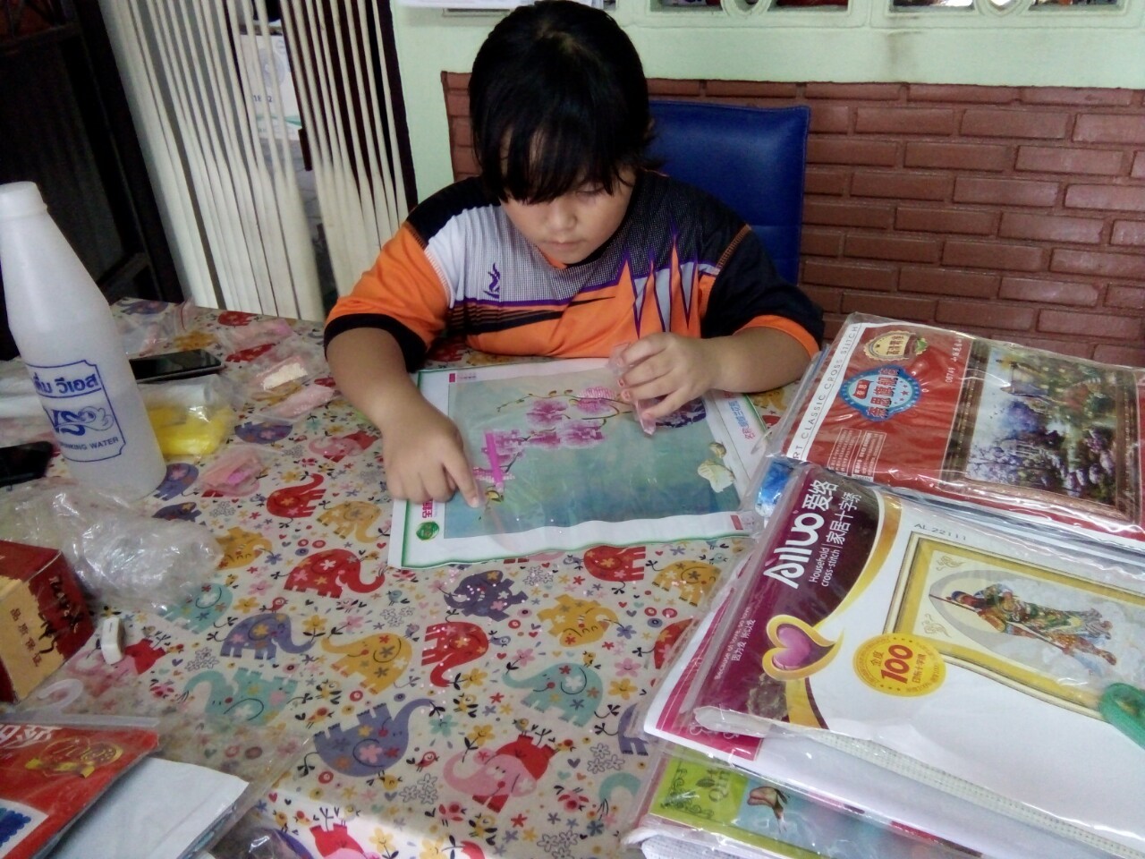 ดอกกุหลาบ ครอสติสคริสตัล Diamond painting โมเสก ภาพติดเพชร งานฝีมือทำที่บ้าน DIY