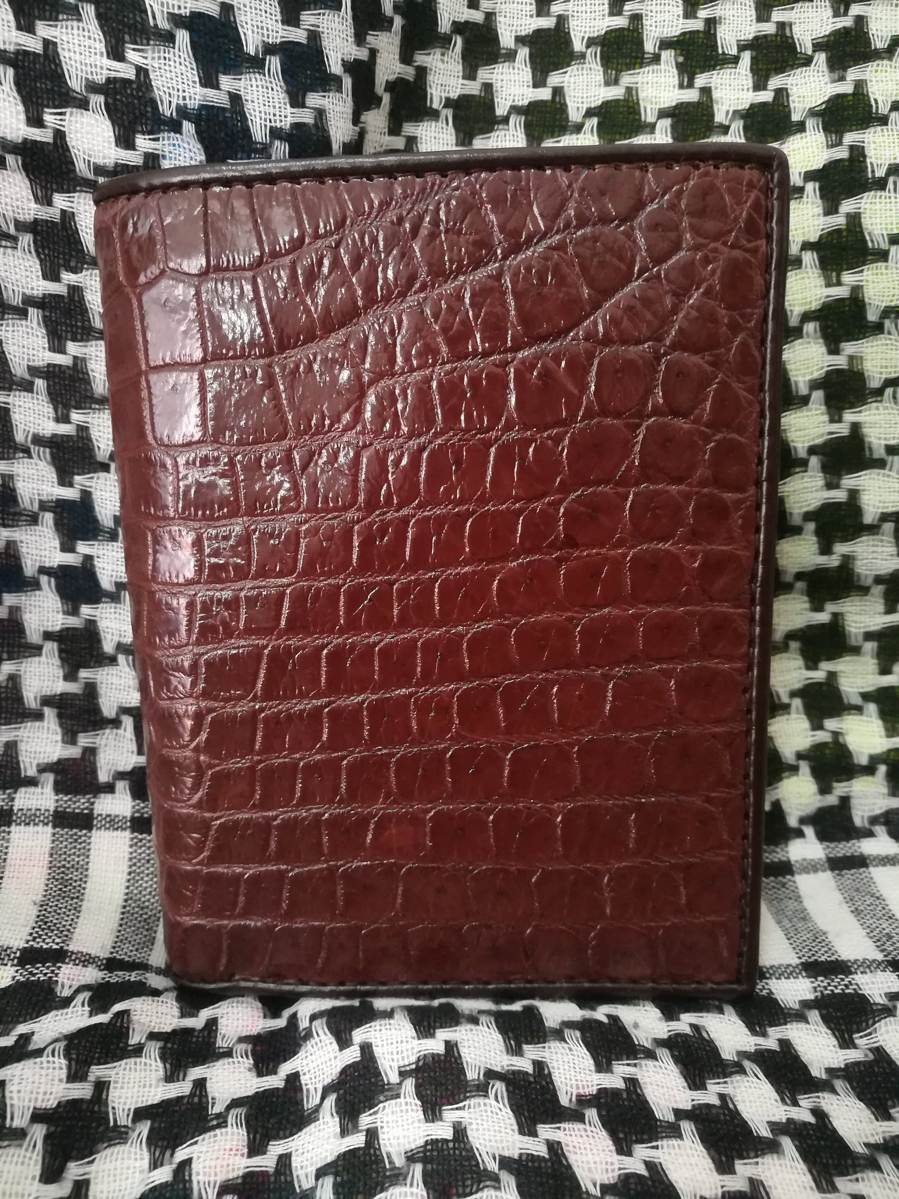 กระเป๋าหนังจระเข้แท้ทรงตั้ง หนังท้อง