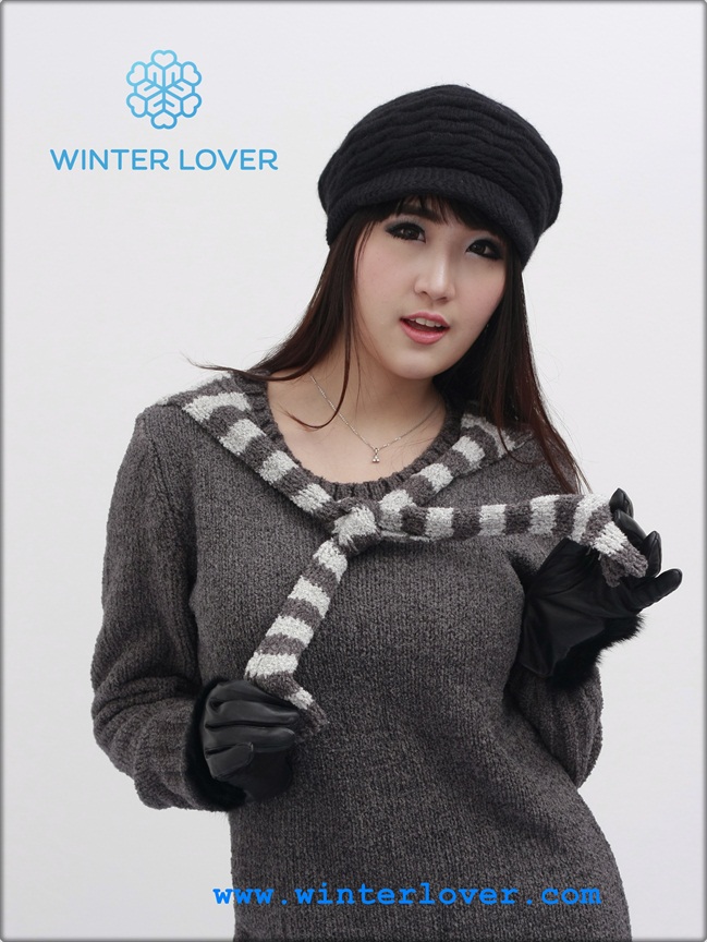 หมวกไหมพรมกันหนาวสีดำทรงแก็ปด้านในบุขนอุ่นนุ่ม(พร้อมส่ง)(Free Size)