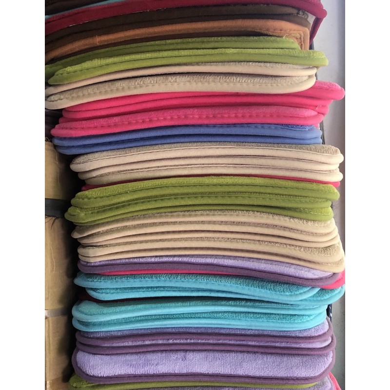 Sale รุ่นหนา‼️พรมเช็ดเท้า 40 x 60 (ไม่ใช่งานโรงเกลือ) เมมโมรี่โฟม ดูดซับดีมากๆ กันลื่น แห้งเร็ว พรมปูพื้น พรมห้องน้ำ