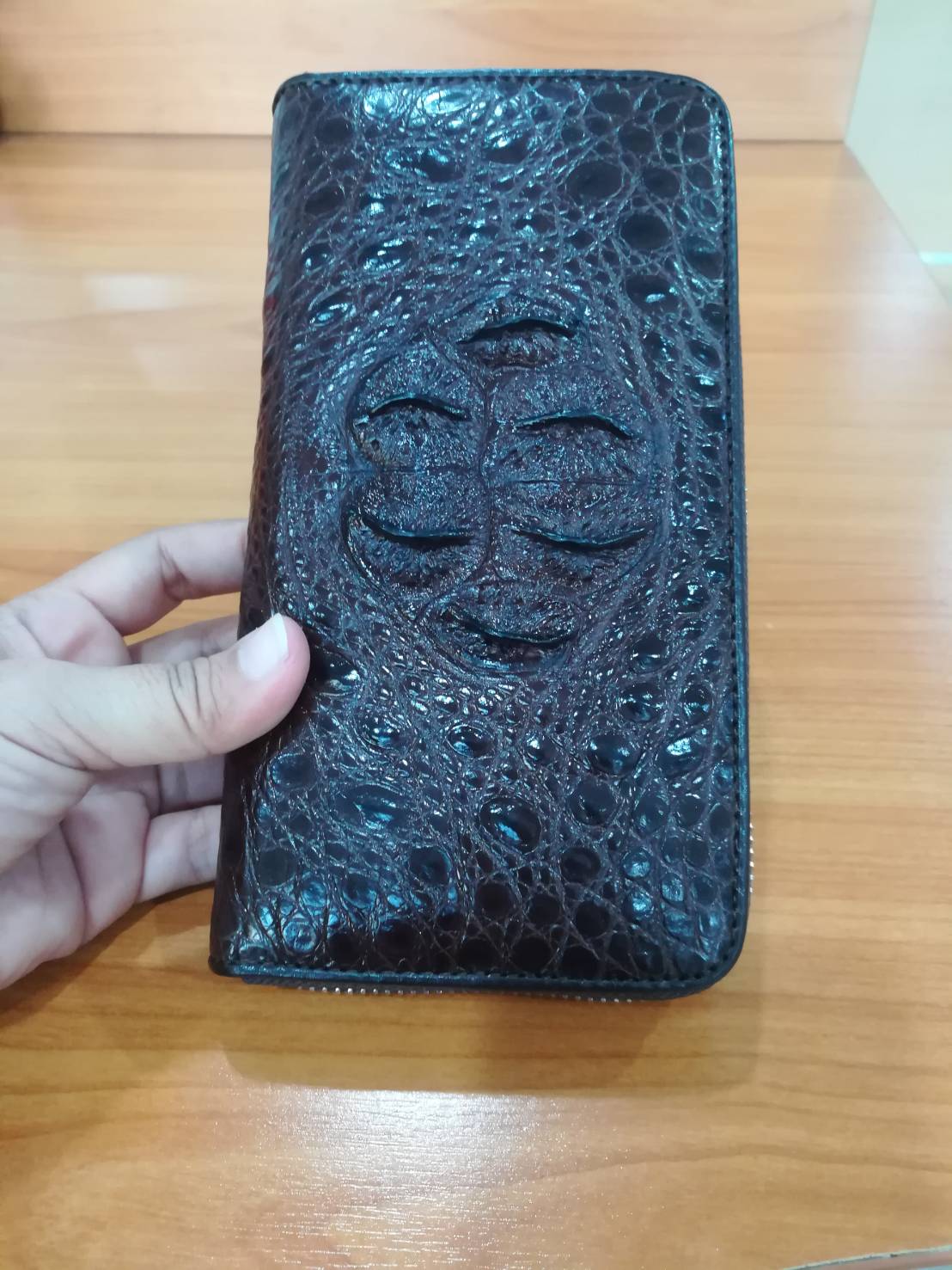 กระเป๋าหนังจระเข้แท้แบบซิปเดี่ยว(หนังกระดูกหัว)