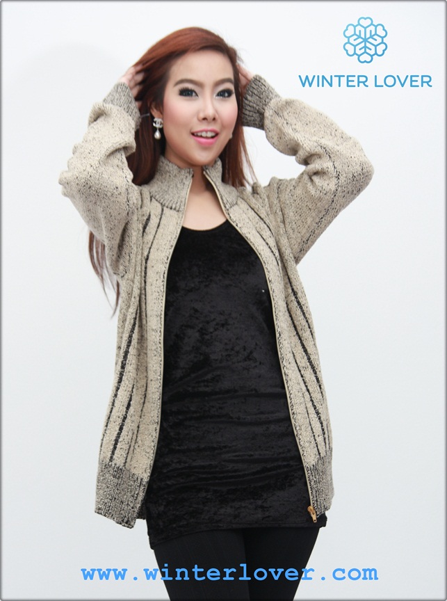 เสื้อคลุมไหมพรมกันหนาวคอปีนแขนยาวมีซิปหน้าสีครีม(พร้อมส่ง)(Free Size)