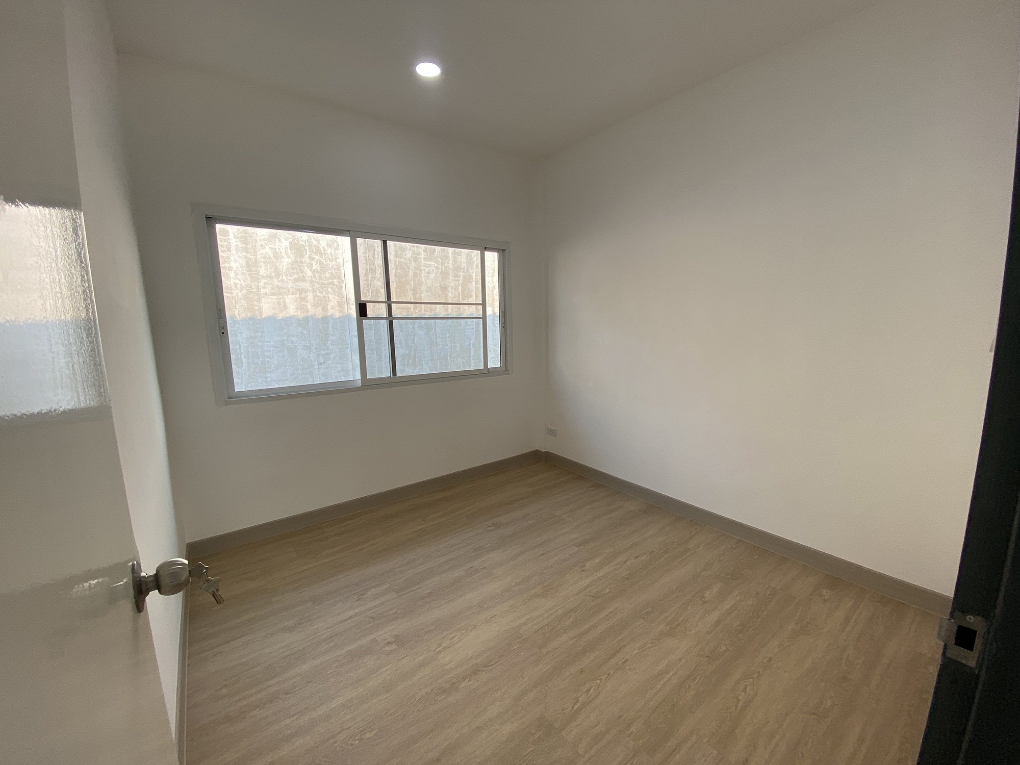 83451-ขายทาวน์เฮ้าส์ เอเชียโฮมทาวน์ 2 บางกรวย-ไทรน้อย นนทบุรี