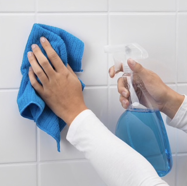 ที่ใส่กระดาษชำระแบบดูดติดผนัง, ขาว IKEA(TISKEN)