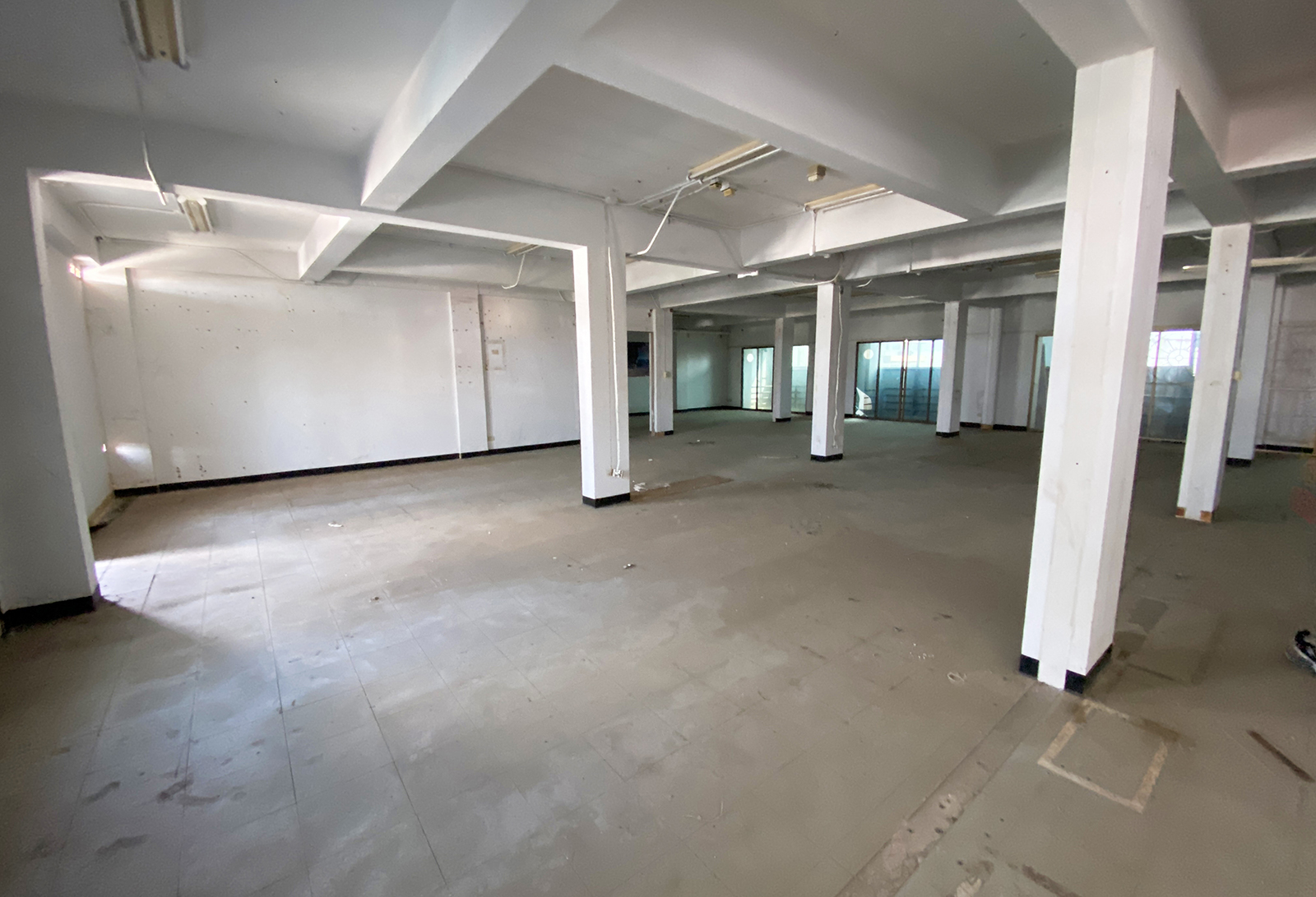 83462-ขายอาคารสำนักงาน โครงการเซ็นเตอร์พอยส์ เมืองสุราษฎร์ธานี