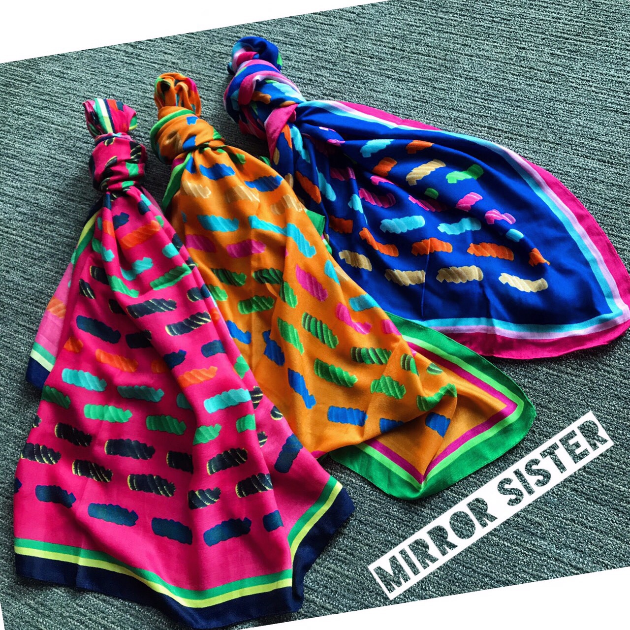 Sale ++B2380**ผ้าพันคอลาย Collection สีคัลเลอร์ฟูลสุดแซ่บ เนื้อผ้า Cashmere นุ่ม กว้าง 35 ยาว 70