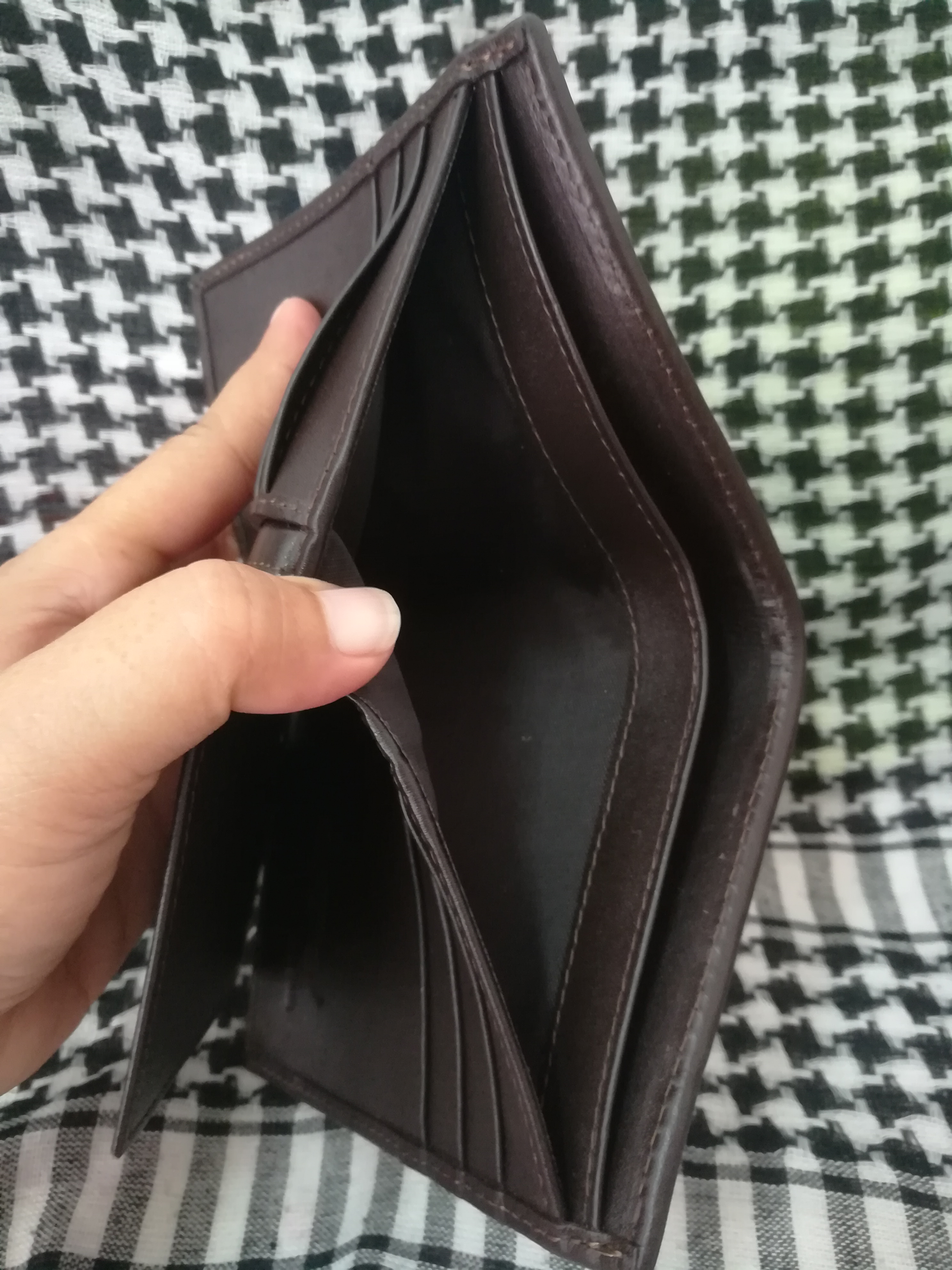 กระเป๋าหนังจระเข้แท้ทรงตั้ง หนังท้อง