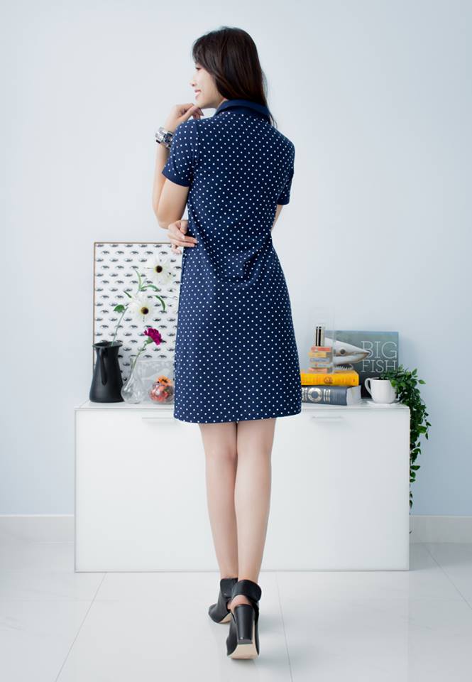 SaLe A02870187 (Whenever) ชุดเดรสสั้นพิมพ์ลายจาก Aries50 ผลิตจากผ้า Cotton ผสม Polyester เนื้อผ้าอย่างดีนุ่มมือ ปกคอเนื้อนุ่มไม่แข็งไม่ม้วน พิมพ์ลายจุด ทรงสวยใส่ได้ทุกโอกาส - คอปกติดกระดุม 4 เม็ด - แขนสั้น - ทรงใส่สบาย - ไม่มีซับใน - ใส่แบบสวม รอบอก x รอบ