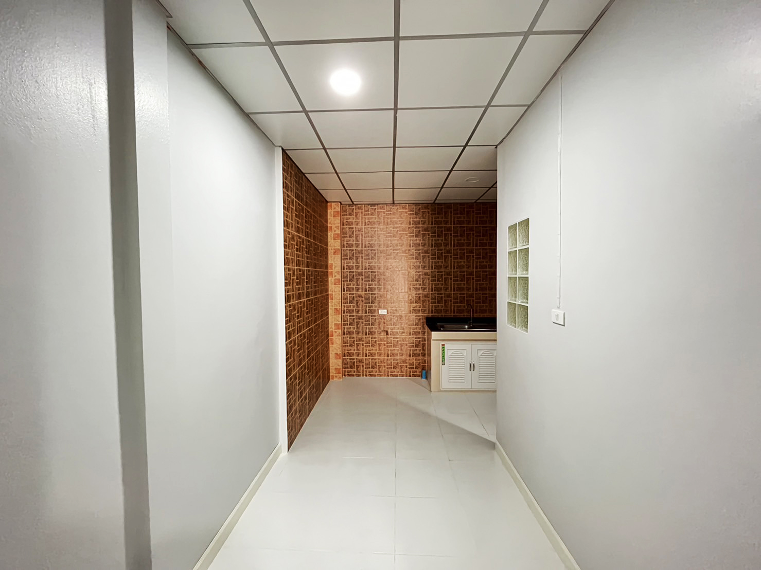 76997-ขายทาวน์เฮ้าส์ หมู่บ้านเลิศอุบล คลองห้า ใกล้มอเตอร์เวย์ถนนกาญจนาภิเษก ลำลูกกา ปทุมธานี