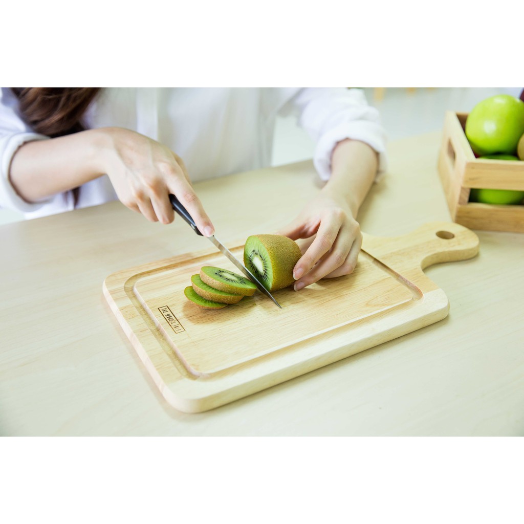 The Wood's Tale เขียงไม้ แท้ SERVING BOARD (M) สำหรับสับหั่นหรือเสิร์ฟอาหาร