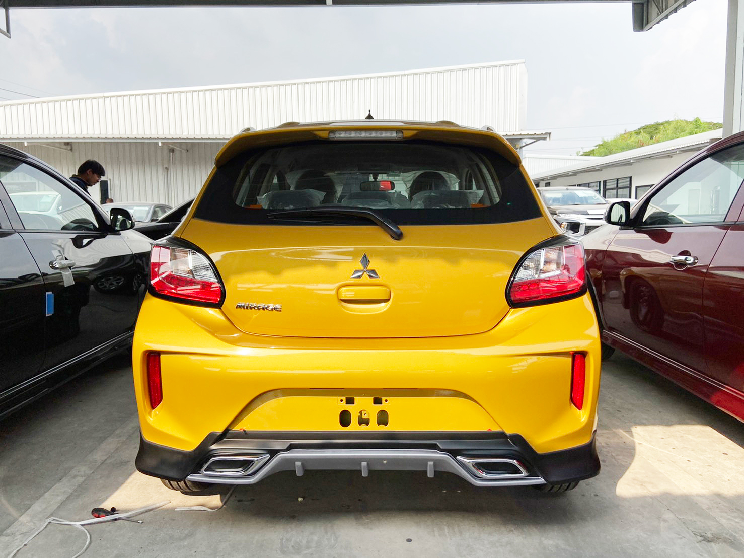 ชุดแต่งรถ สเกิร์ต-สปอยเลอร์ New Mitsubishi Mirage 2020 ทรง SR-Limited By OSR