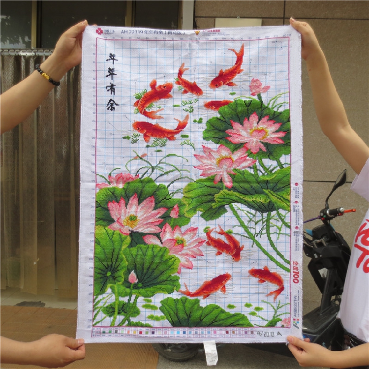 ปลาคราฟ ดอกบัว ชุดปักครอสติช พิมพ์ลาย ครอสติสจีน งานฝีมือ DIY
