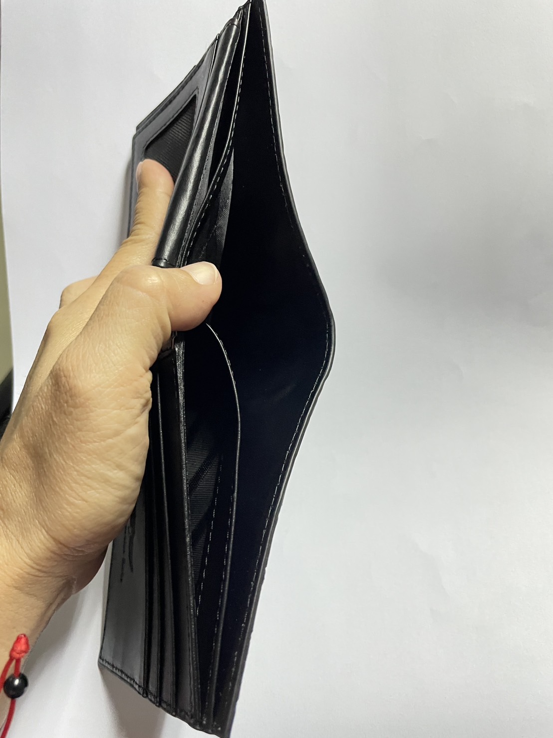 กระเป๋าหนังจระเข้แท้(หนังท้อง) สีดำ