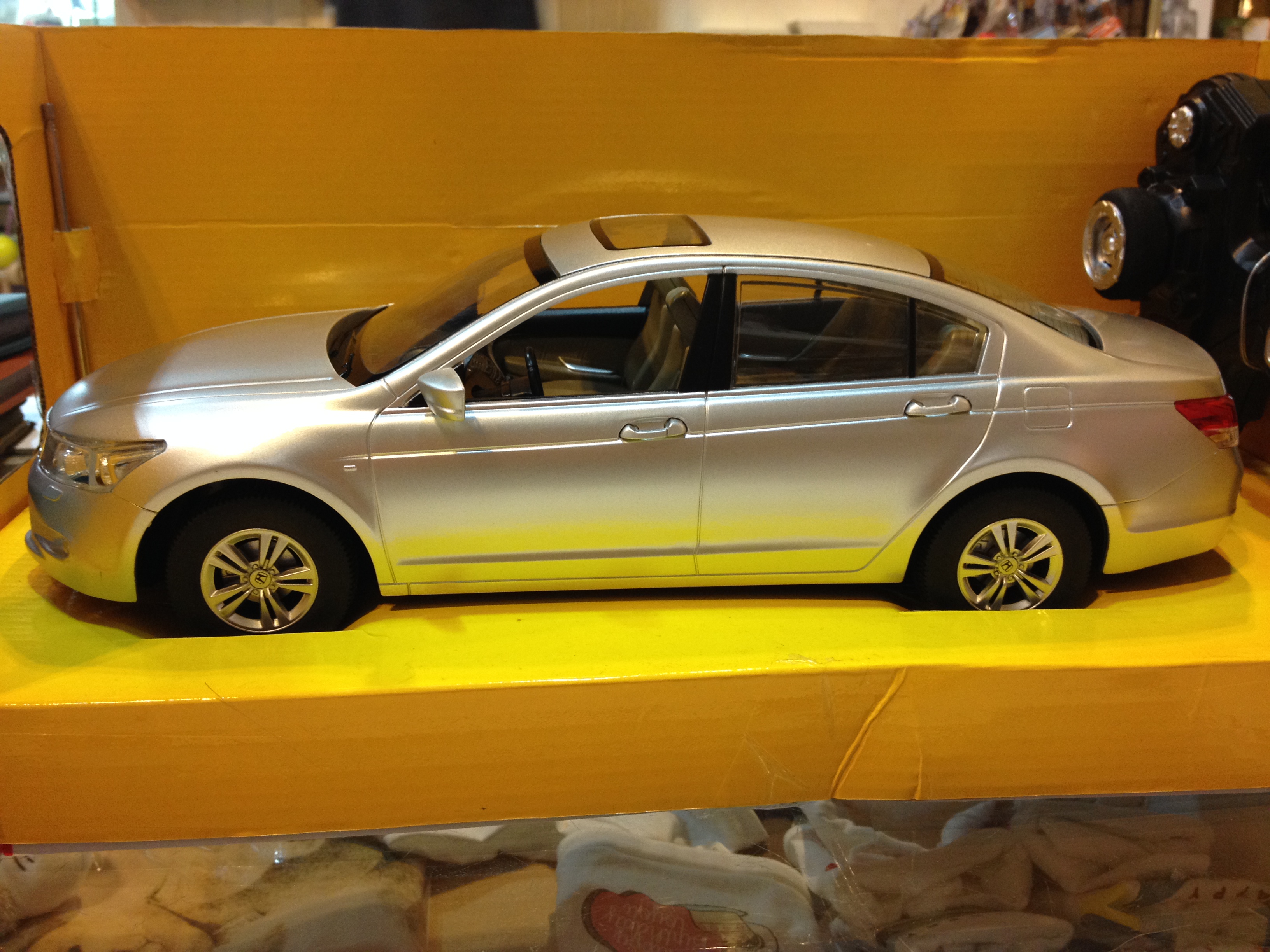 1:14 Honda : accord