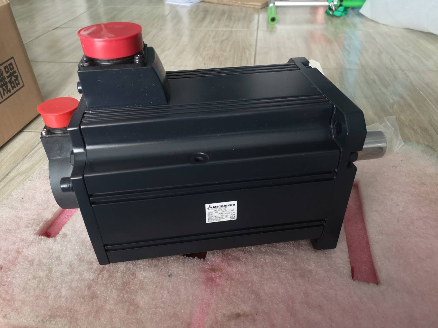 ขาย MOTOR HC-SFS702