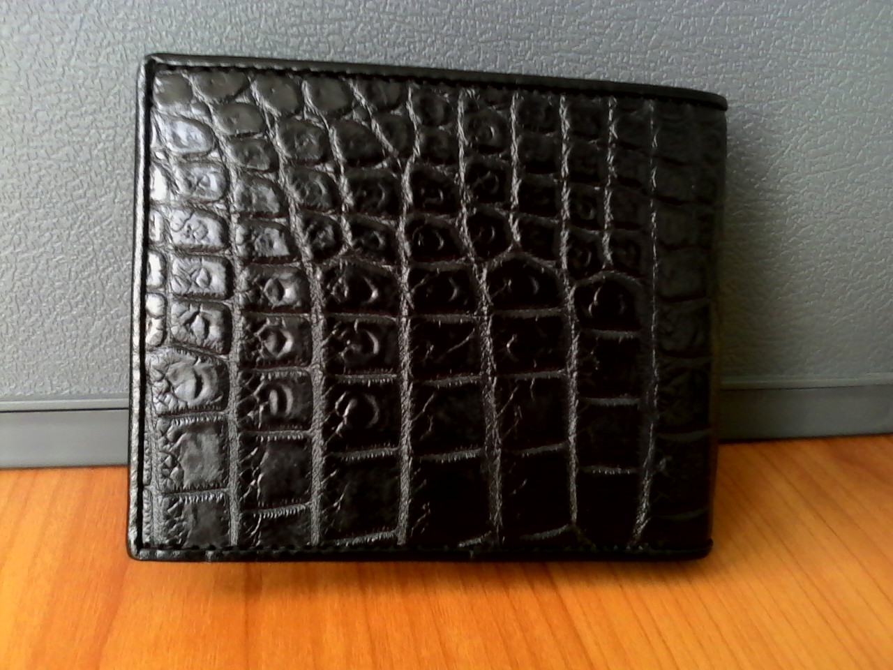 กระเป๋าหนังจระเข้แท้(หนังท้อง) สีดำ