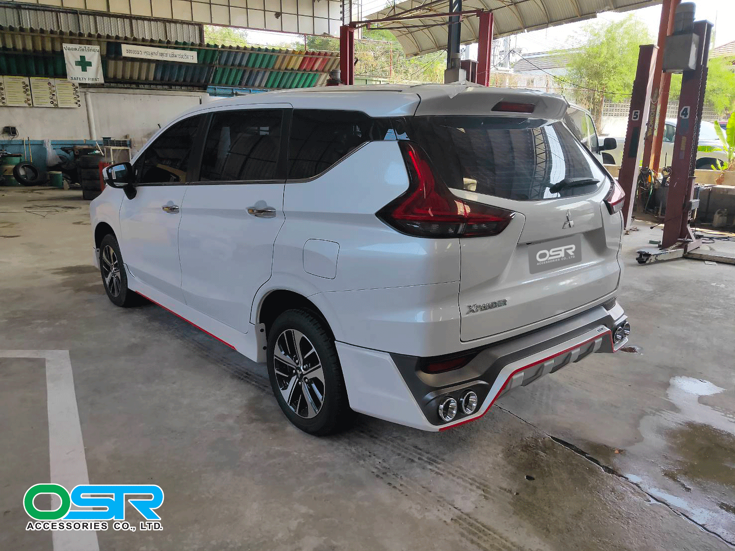 ชุดแต่งรถ-สเกิร์ต-อุปกรณ์แต่งรถ Mitsubishi Xpander ทรง IDEO By OSR