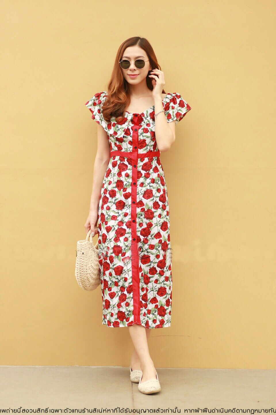 DS0102 เดรสแฟชั่น เดรสออกงาน ชุดออกงาน เดรสสั้น ชุดทำงาน เดรสลายดอก ชุดไปงานแต่ง