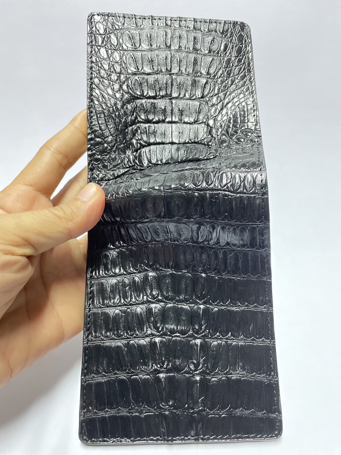 กระเป๋าหนังจระเข้แท้ (กระดูกหาง)