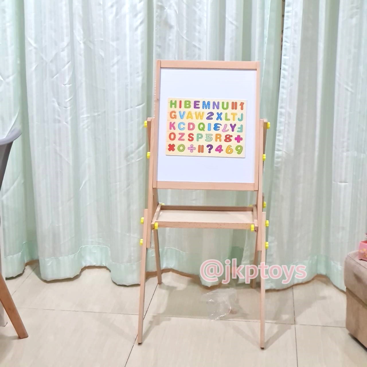 กระดานไวท์บอร์ด+กระดานดำ ปรับได้ 3 ระดับ