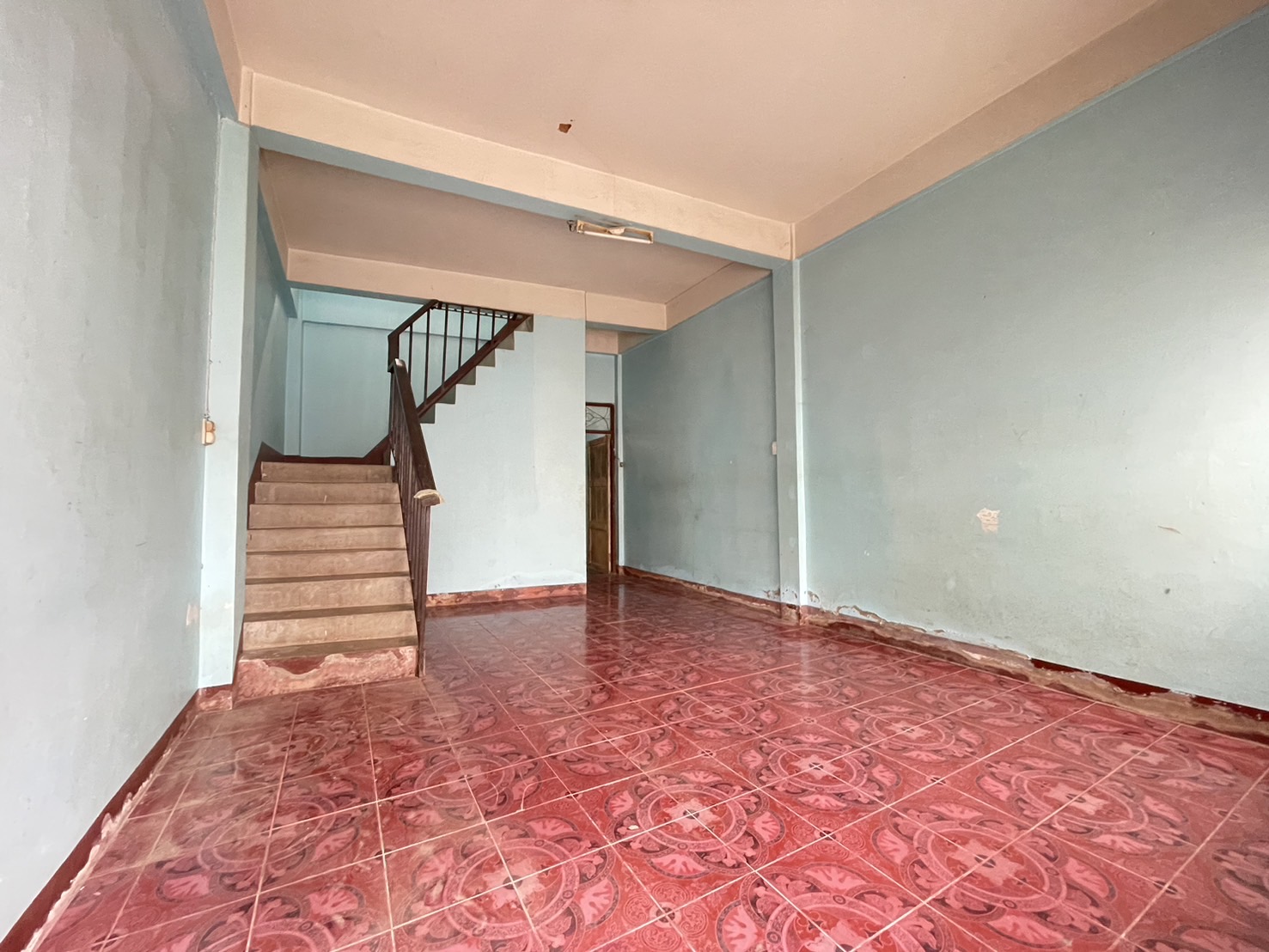 81581-ขายตึกแถว ซอยพิชัยสงคราม 4 ถนนพิชัยสงคราม เมืองพิษณุโลก