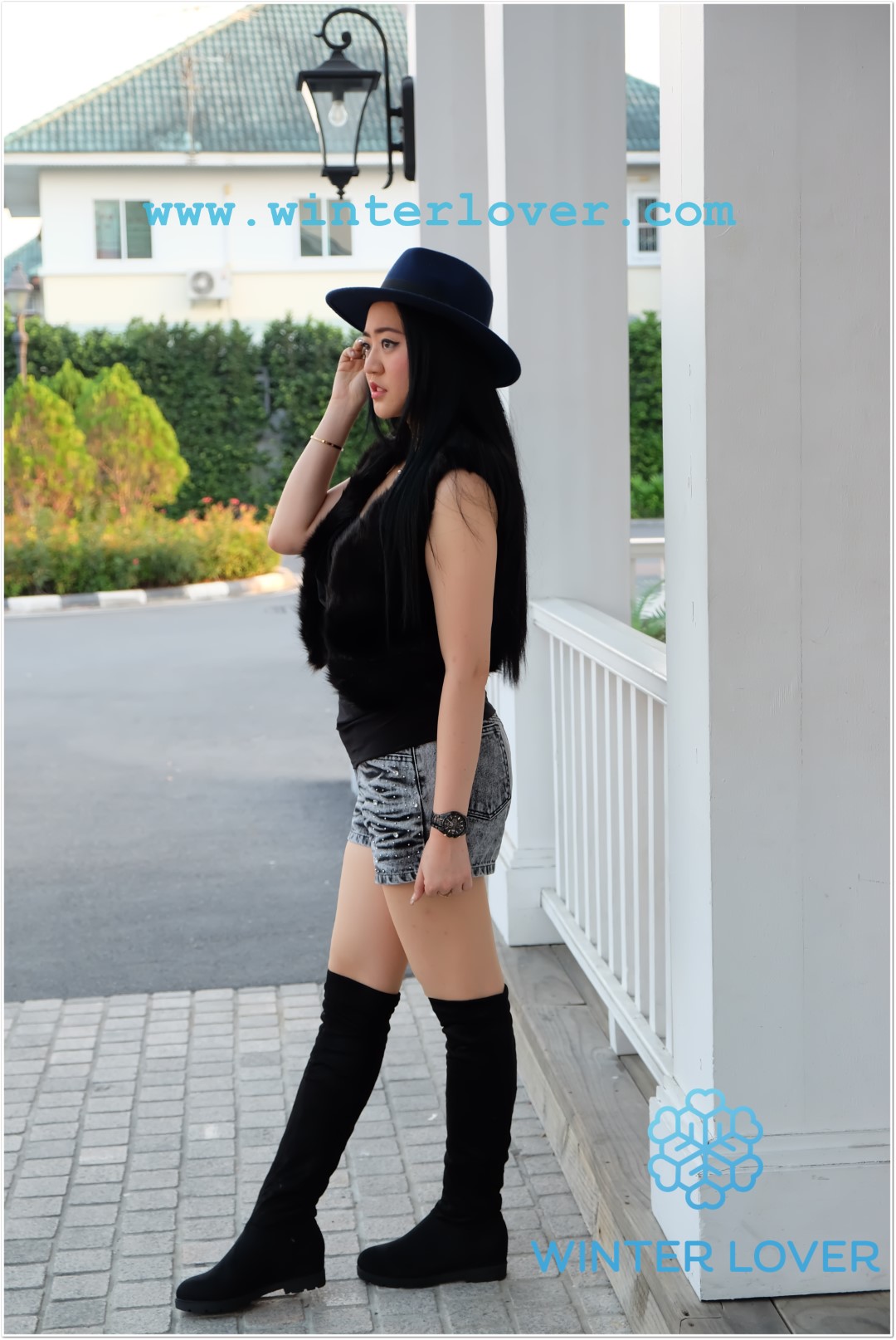 ขายรองเท้าบูทยาวสีดำกันหนาวใส่เดินสบายมาก