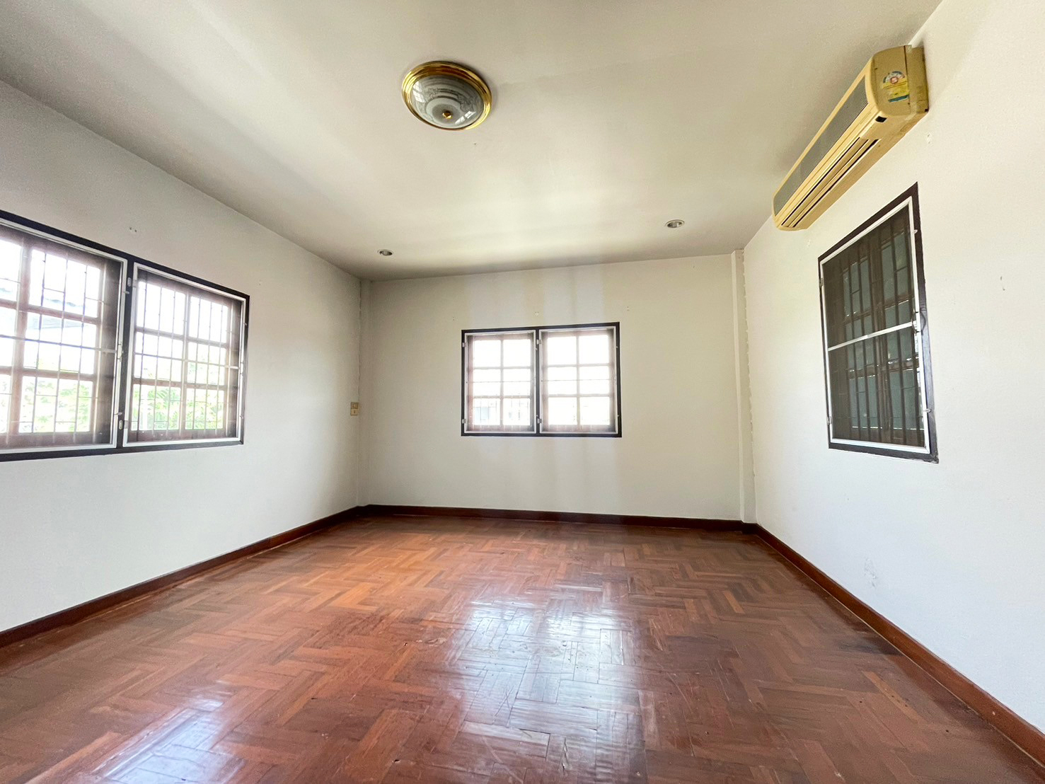 86328-ขายบ้านเดี่ยว หมู่บ้านมณฑลนคร พุทธมณฑลสาย 5 สามพราน นครปฐม