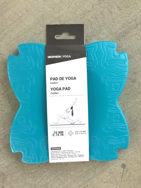 แผ่นรองโยคะ แพคคู่ สำหรับการเล่นโยคะท่าต่างๆ