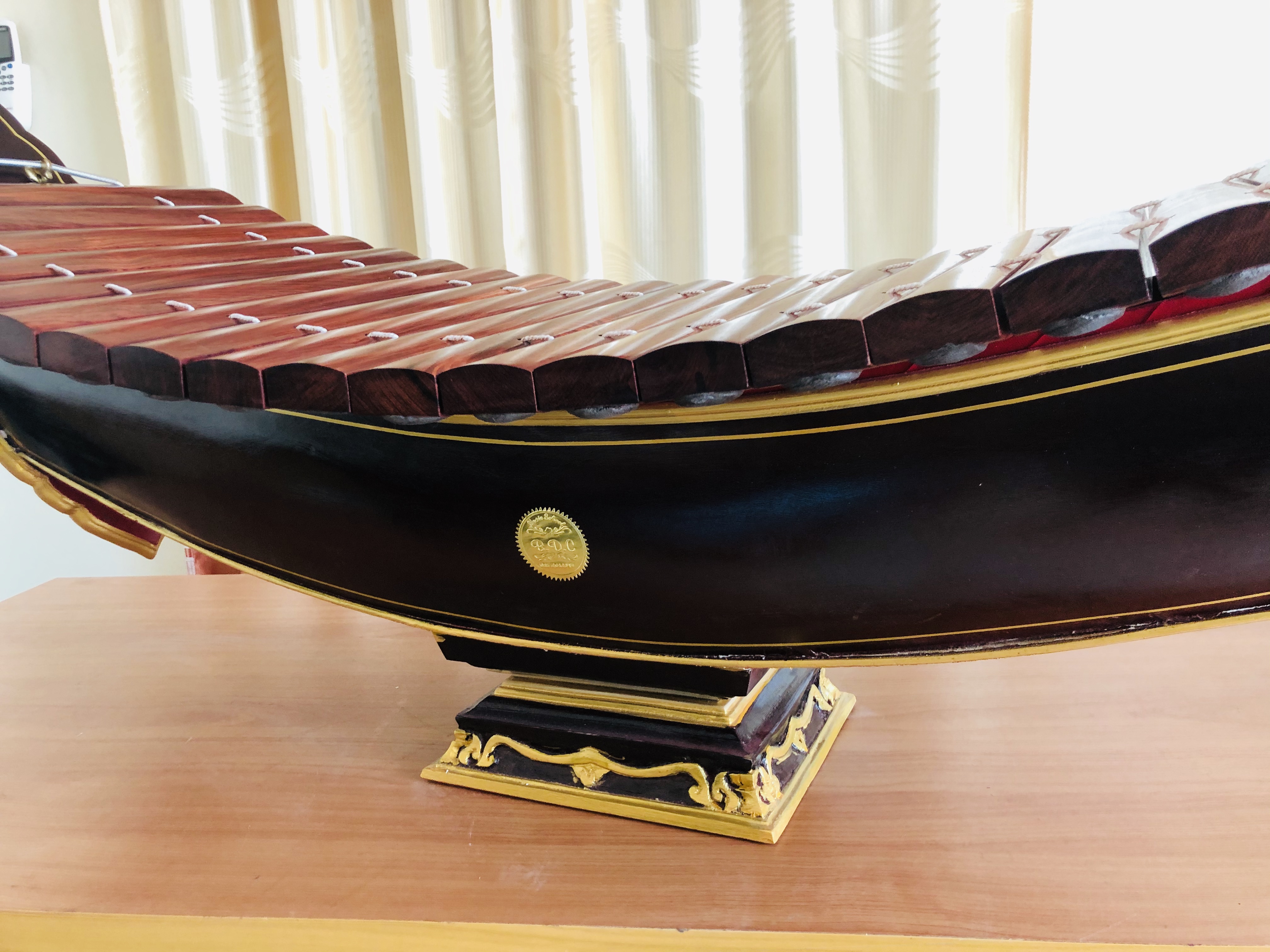 ระนาดพร้อมผืนไม้ชิงชัน-ระนาดเอกไม้ชิงชัน ราคา 9,000 - 9,900 - 12,000฿ สั่งสินค้า Line:@bdc_musicโทร 086-2032849