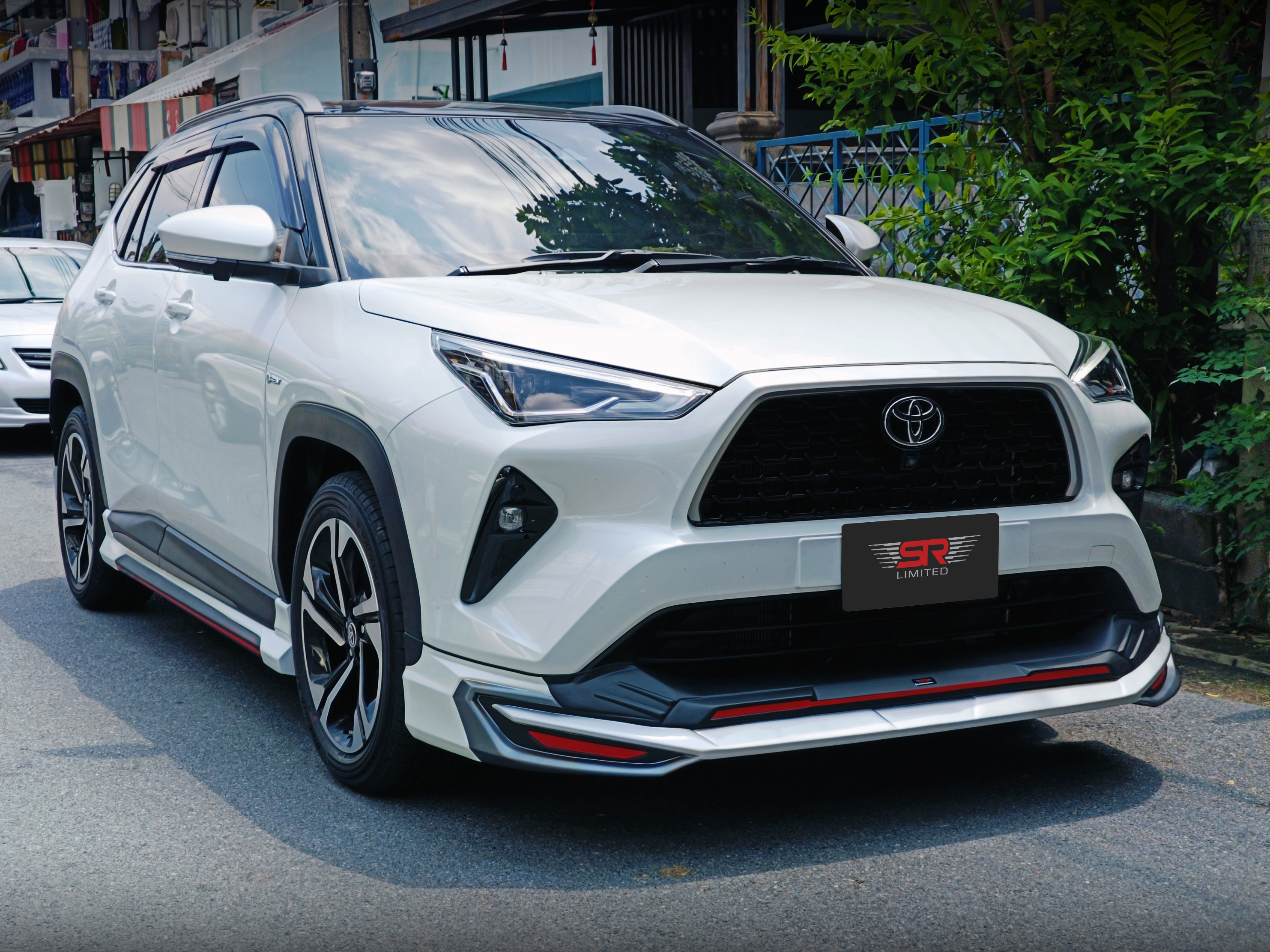 ชุดแต่งรถ-สเกิร์ต-อุปกรณ์แต่งรถ New Toyota Yaris Cross 2023-2024