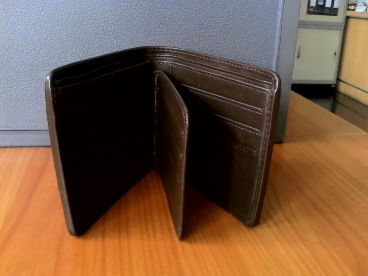 กระเป๋าหนังจระเข้แท้